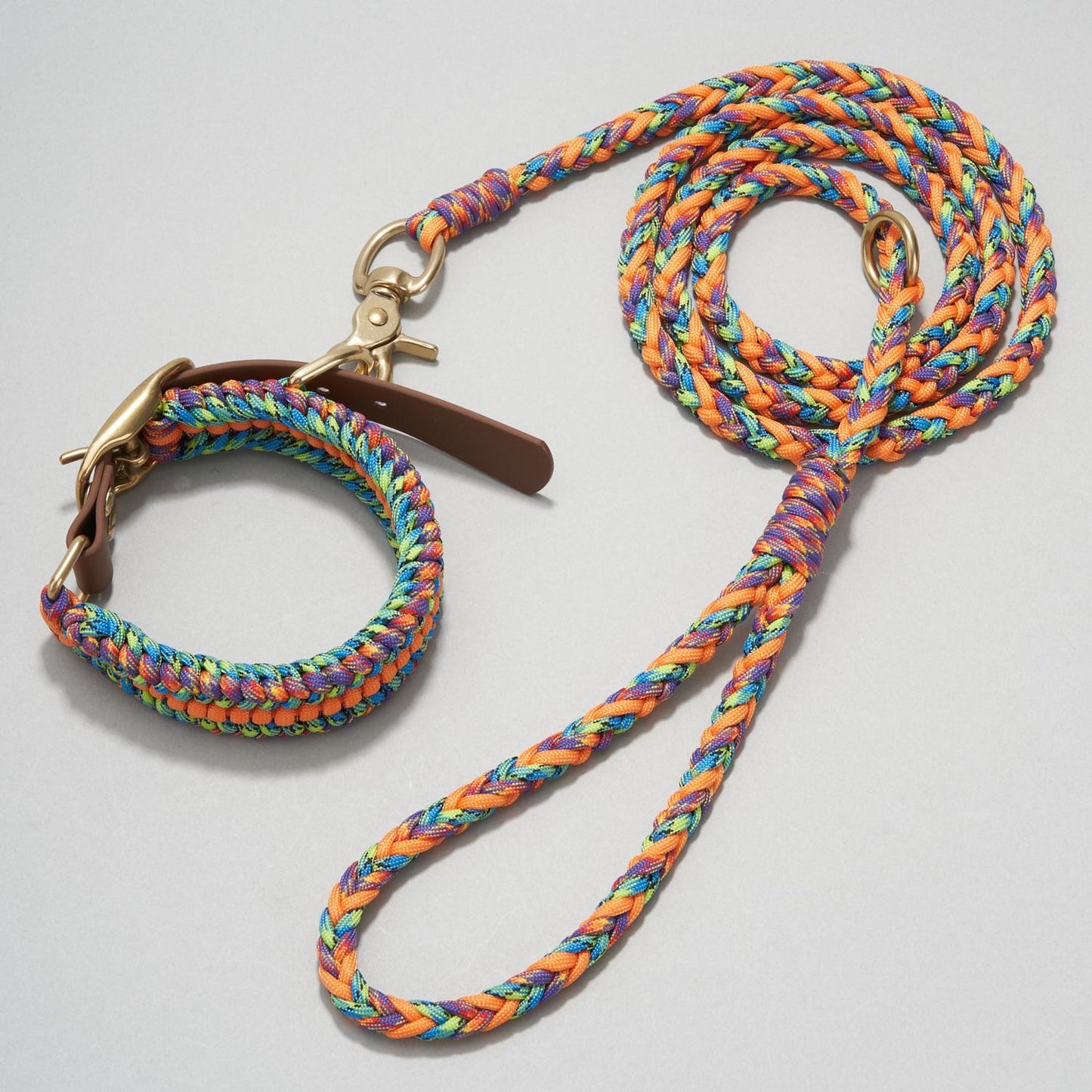 Gochill 4 | Dog Collar and Leash | 12.2-15.7” | Warm Heart