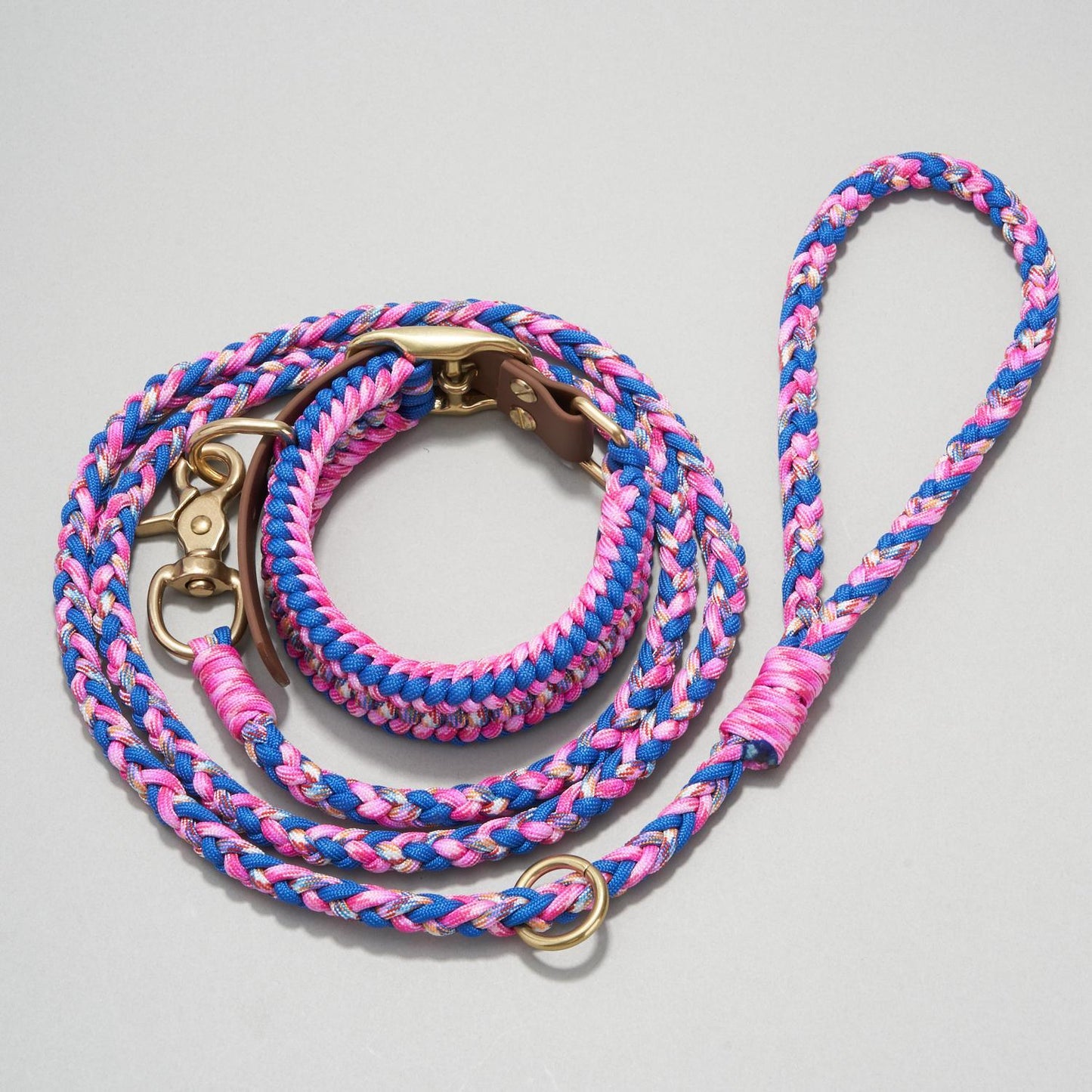 Gochill 4 | Dog Collar and Leash | 12.2-15.7“ | Dopamine Color