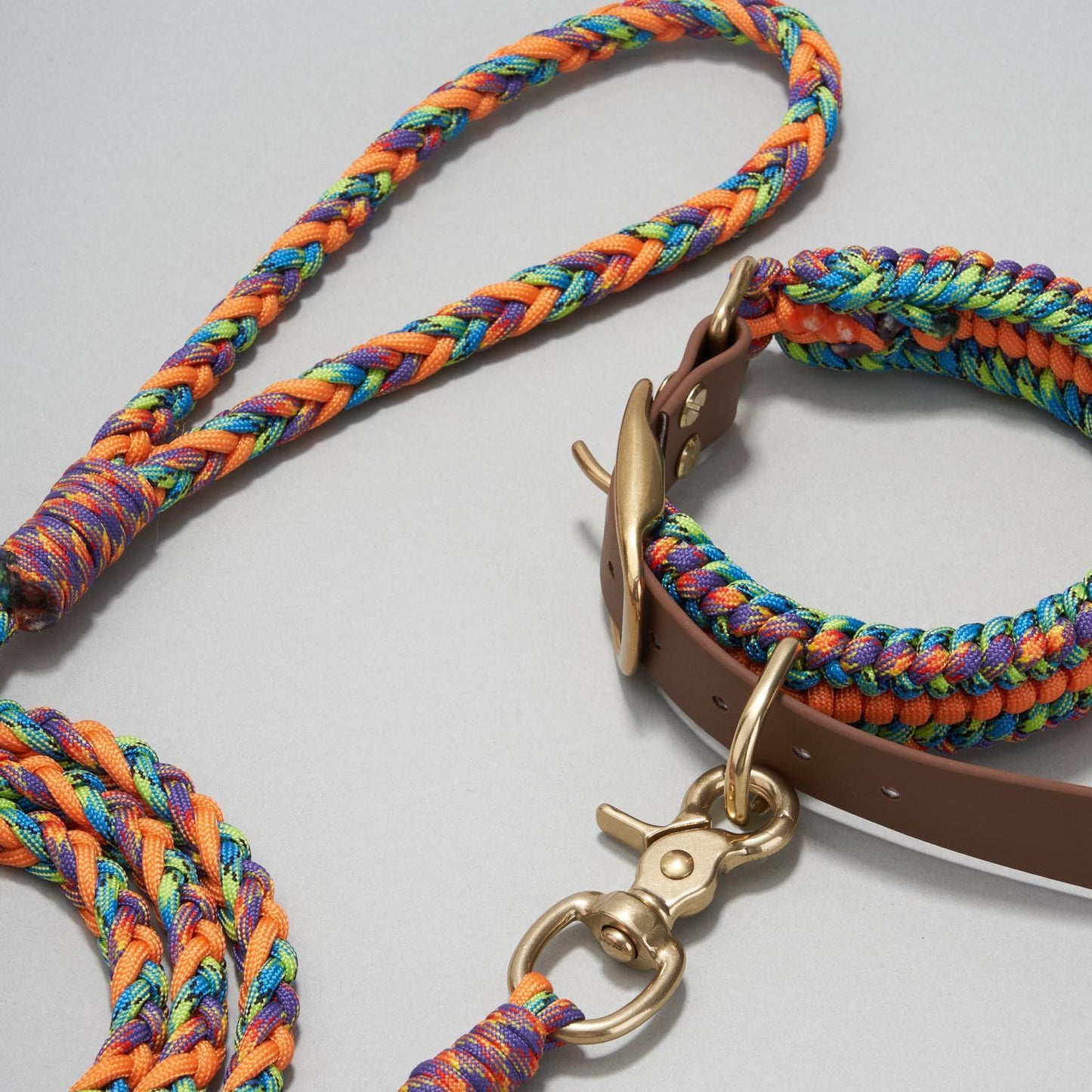 Gochill 4 | Dog Collar and Leash | 12.2-15.7” | Warm Heart